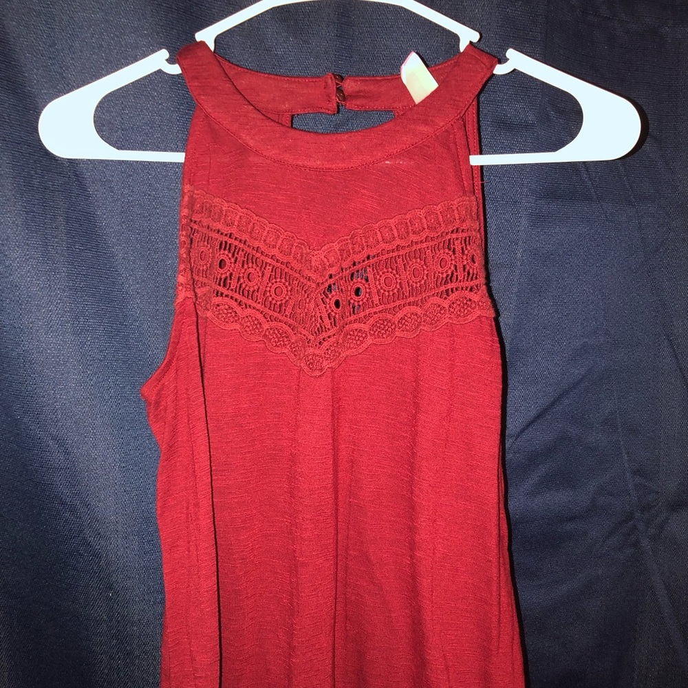 Maroon colored summer shirt Medium